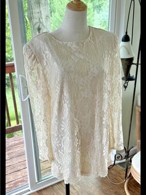 Women's Long Sleeve Lace Dress in Cream by David Rose vintage size 10